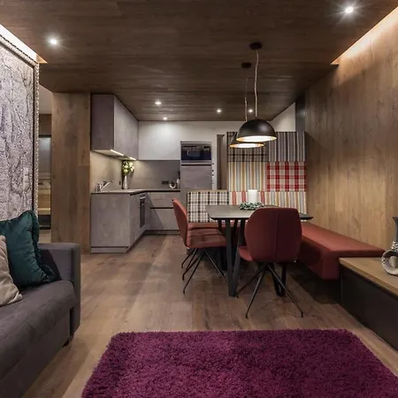 Residenz Fliana Deluxe Apartamento